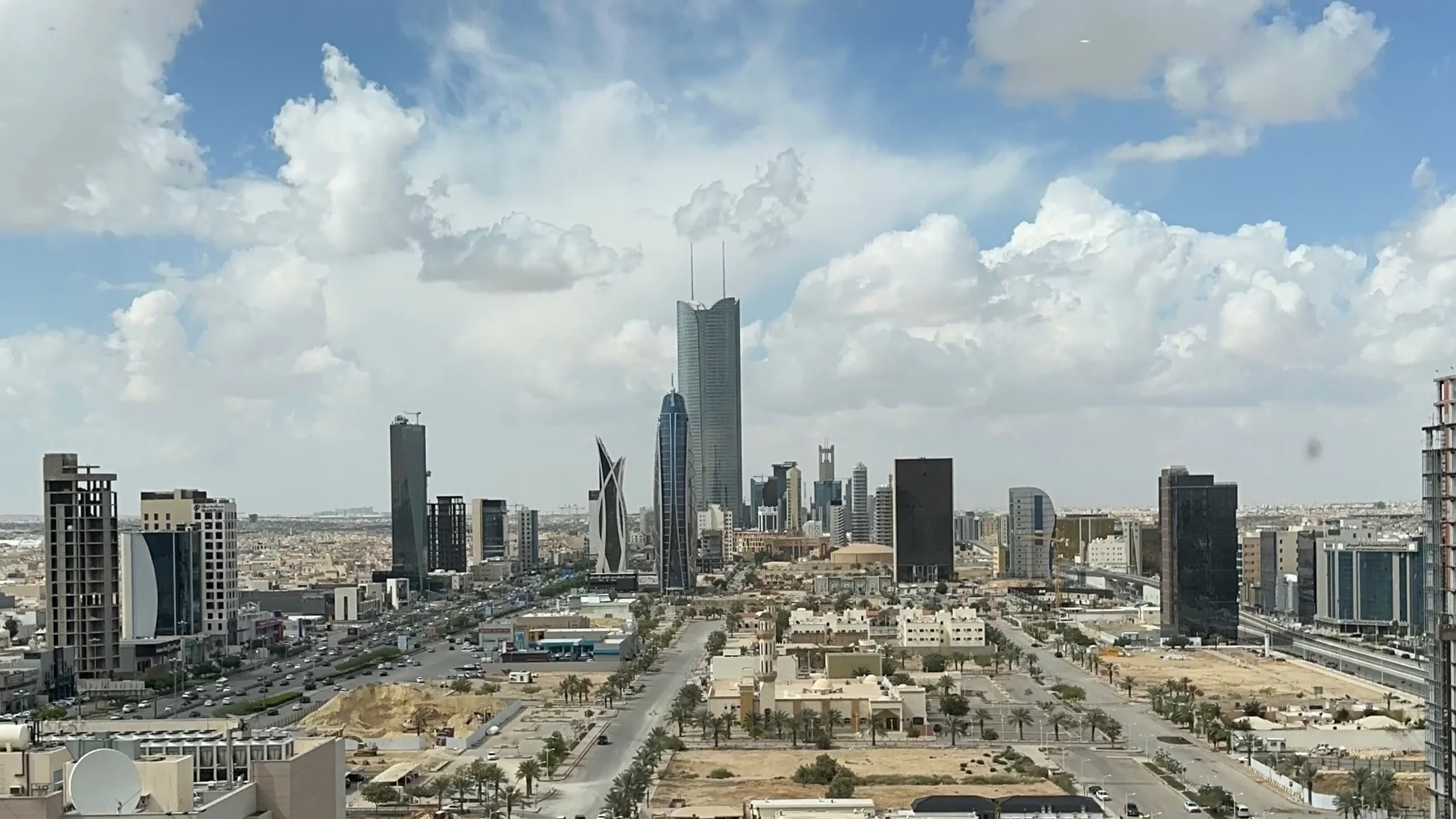 أفق الرياض في النهار